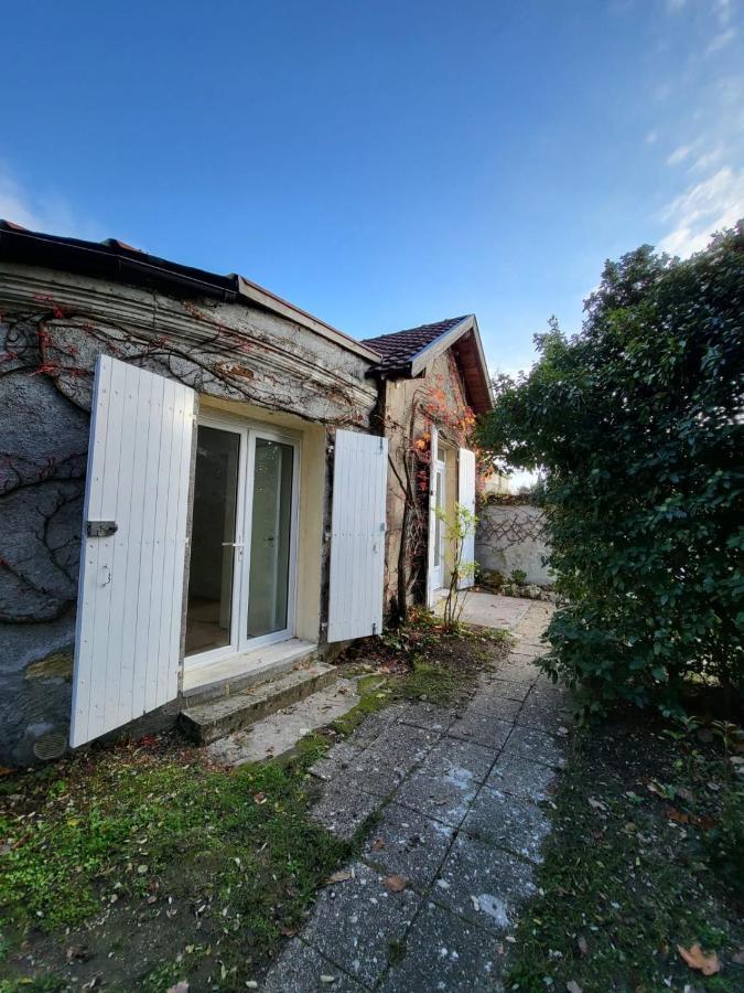 Appartement La Verrerie, Terrasse Et Jardinet Cognac Kültér fotó